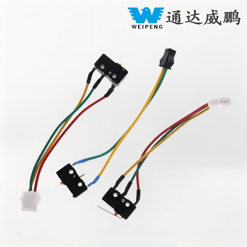 Interruptor de encendido por impulsos de tres líneas